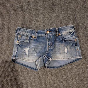 Reign shorts size 13